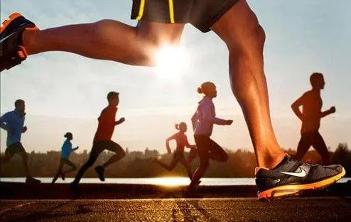 悦跑圈手机版免费下载:专门为跑步狂热爱好者提供的健身运动服务软件
